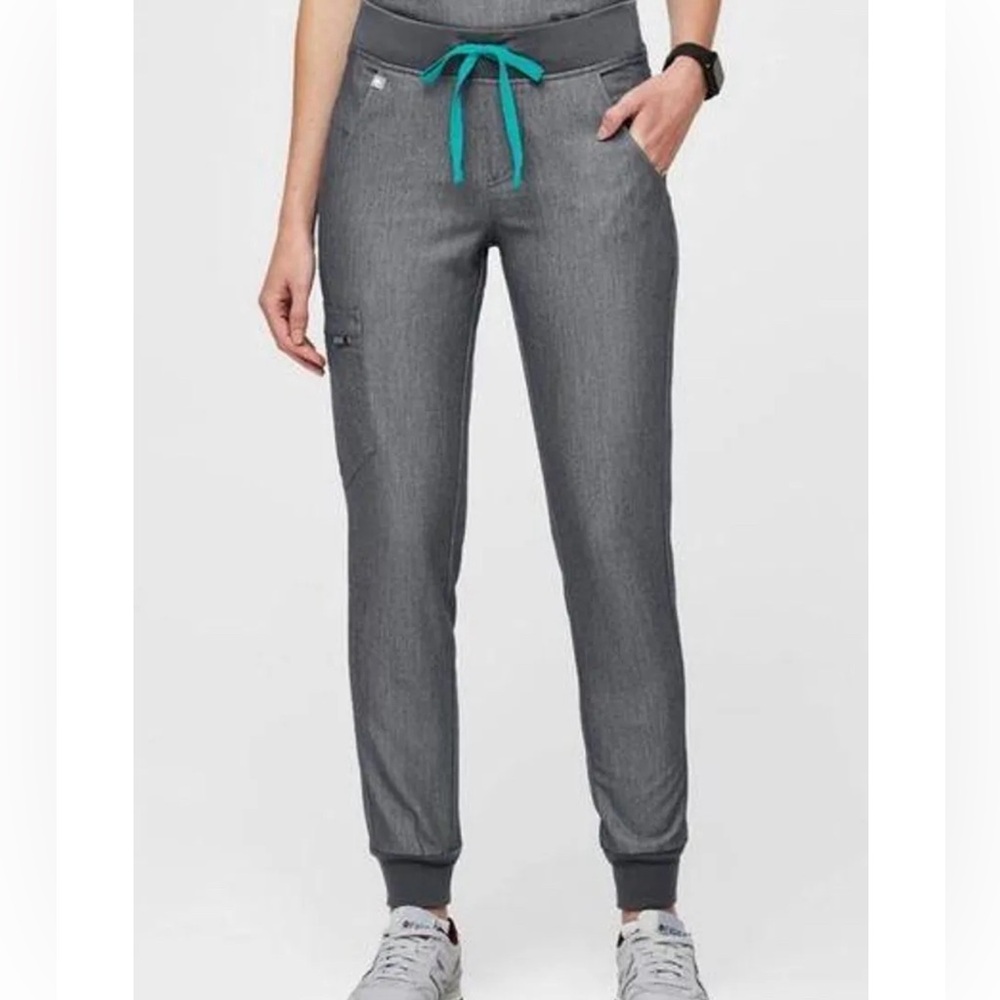 Figs NWOT joggers